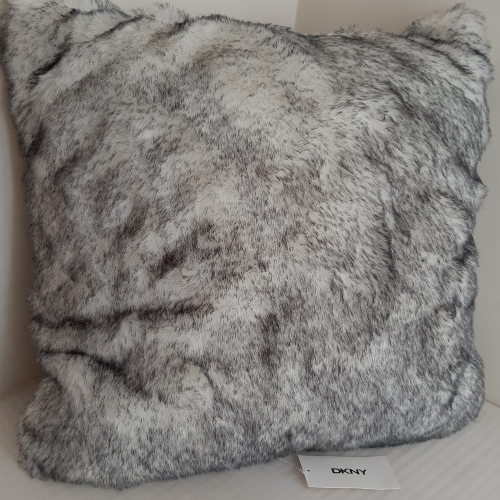 Donna Karan New York DKNY Faux Fur 20" Decorative Pillow Gray